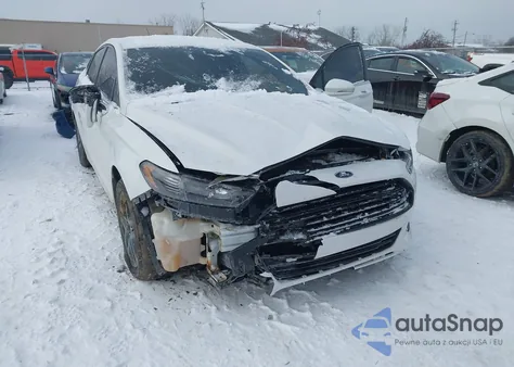 2016 Ford Fusion Se z USA, uszkodzony, nr VIN 1FA6P0H76G5103918